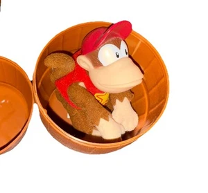 Club Nintendo Promo Diddy Kong Plush Barrel DK64 1997 Raro En muy buena condición - Imagen 1 de 7