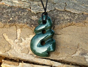 Natural Green Nephrite Jade Twisted Holes Nephrite Jade Top Quality Pendant - Picture 1 of 5