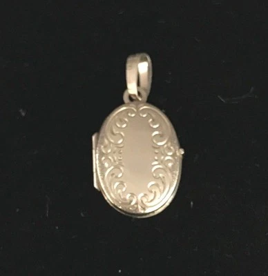 NEW Sterling Silver Oval Locket 925 Pendant Filigree Design Family Love Photo - Image 1 of 4
