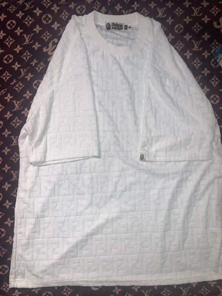 Белая футболка A Bathing Ape Bape X Fendi Zucca 2006 Nigo Kayne Pharrell Collab - Изображение 1 из 3