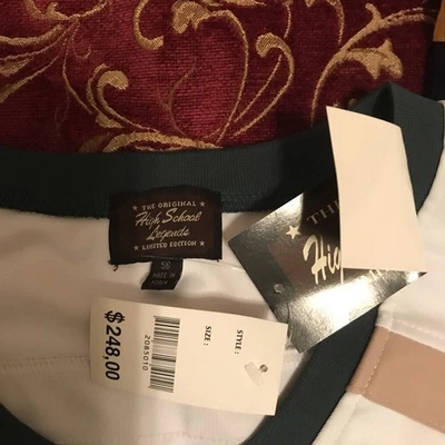 LEBRON JAMES LUCHA IRLANDESA SECUNDARIA JERSEY BLANCO CON RESALTADO VERDE 56/2XL Foto 1 de 4