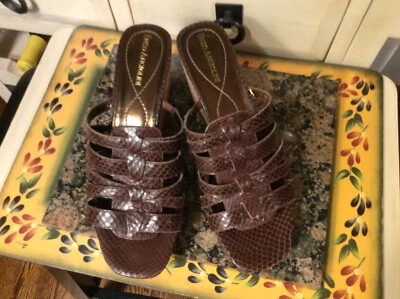 Sandalias sin cordones Enzo Angiolini para mujer de cuero marrón con punta abierta 6,5 M   Foto 1 de 4