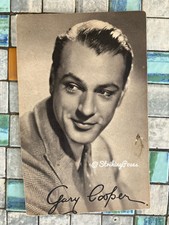 Vintage GARY COOPER FILM ACTOR 1930s star POSTCARD photogravure 0722