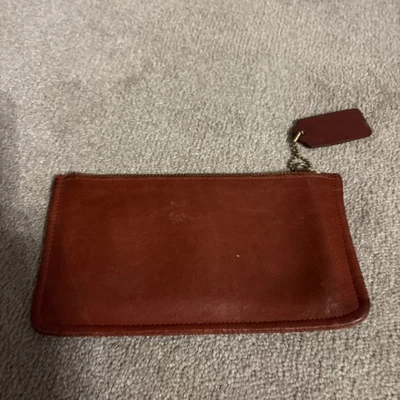 Vintage 80s 90s Coach 7170 Red Leather Skinny Case Make Up Kit Cosmetic Zip - Image 1 of 4