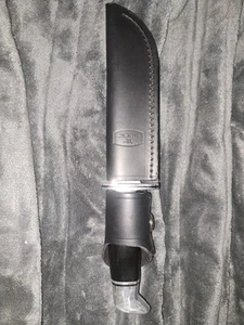 BUCK 119 KNIFE NEW WITH SHEATH - Picture 1 of 3