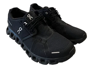 Zapatillas deportivas On para correr para mujer talla 8,5 triple negras Cloud 5 59-98905 - Imagen 1 de 13