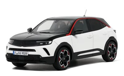 OTTOMOBILE - OPEL Mokka-E GS Line 2021 Bianco - 1/18 - OT1045 - Immagine 1 di 4