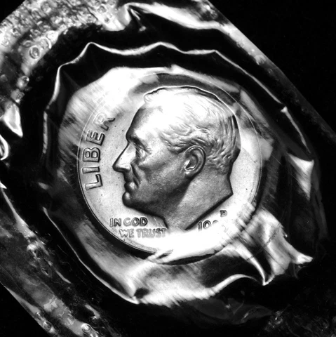 1983 D Roosevelt Uncirculated Dime ~ From Souvenir Mint Set in Mint Cellophane Cover