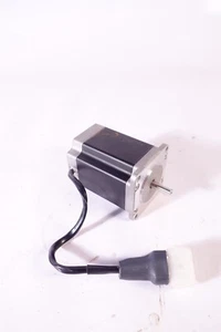 Vexta PK268-03A-C44 2 Phase Electronic Stepping Motor DC 3V 3A 1.8 - Picture 1 of 2