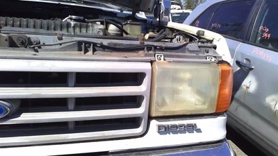 Driver Left Headlight Without Chrome Trim Fits 87-91 BRONCO 30698179 Foto 1 de 4