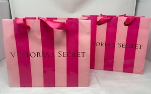 Victoria's Secret Bolso de Regalo a Rayas Rosa Caliente Bolsa de Compras Asas de Cinta de Papel x2 - Imagen 1 de 14