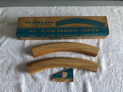 Vintage Ho Tru Scale Plain Roadbed 15”radius Complete Circle #1315 Box Of 8 Nos - Image 1 of 2