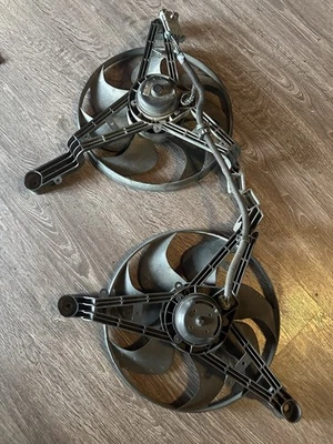 Chevy Impala SS 1994 1995 1996 doble radiador ventiladores eléctricos 95 96 Caprice  Foto 1 de 3