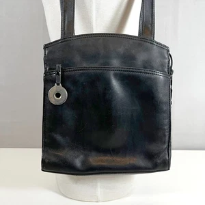 Vintage Black Leather Shoulder Bag Classic 90's Purse Handbag Minimalist Charm - Picture 1 of 7