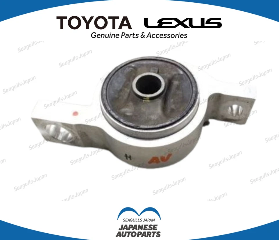 TOYOTA LEXUS GS350 GRL10 13-20  Suspension Control Arm Bushing Right 48075-30060 - Imagem 1 de 1