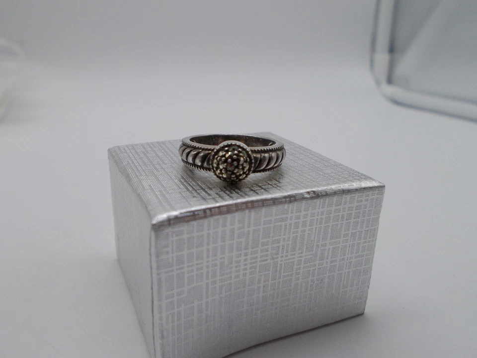 ANILLO JUDITH JACK PLATA ESTERLINA MARCASITA TALLA 7 GUC MUY BONITO FINO REGALO Foto 1 de 4