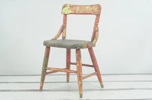 Antique Orange Yellow and Green Childs Chair Rustic Primitive Chippy Shabby Chic - Picture 1 of 12