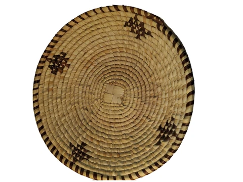 Vtg Southwest Woven Coil Basket Plate /Tray w Tribal Style Pattern Quality Piece Cover
