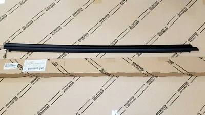 LEXUS FABRICANTE DE EQUIPOS ORIGINALES PASAJERO (DERECHA) PUERTA CORREA MOLDEADA 2002-2010 SC430 75711-24071 Foto 1 de 3