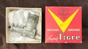 Super Tigre G65R engine w/factory uncut spinner. NIB - Picture 1 of 3