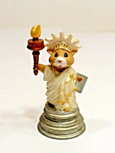 C1) Figurina Hallmark Tener Touches "Liberty Mouse" 1993 - Artista Ed Seale - Foto 1 di 4