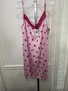 Torrid Lips Rosa Sexy Nachthemd Plus 2 Neu - Bild 1 von 4