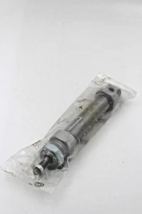 Norgren RM/8020/MF/50 Ser.D Pneumatic Cylinder - Picture 1 of 5