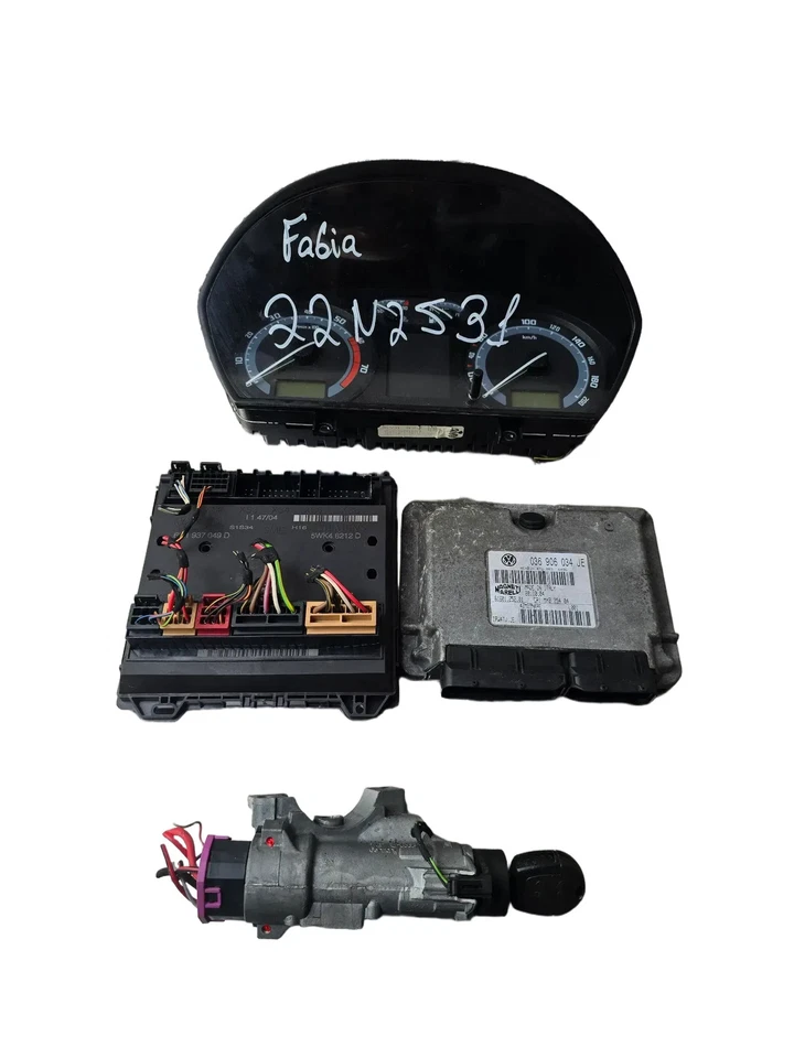 Kit centralina motore Skoda Fabia I 6y2 036906034JE - Immagine 1 di 4