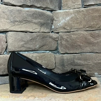 Zapatos de salón Carlo Pazolini de charol negro punta abierta con acento de lazo / talla 38 u 8 Foto 1 de 4
