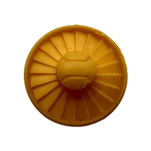 80s Vintage Hasbro Inhumanoids Trappeur Part - Yellow Small Wheel Cover - Picture 1 of 8