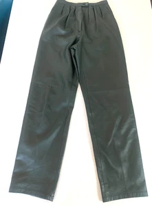 Vintage ladies green leather trousers, front pleats, lined, pockets, size 6, - Picture 1 of 7