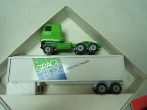 Winross Grace Construction Fibers for Concrete 1989 Mack Cab MIB 1/64 - Picture 1 of 4