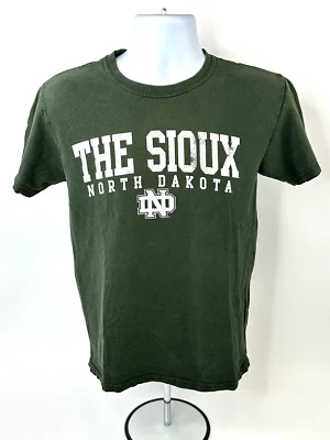 Camiseta De Colección North Dakota The Sioux Adulto Pequeña Verde Manga Corta Cuello Redondo Camiseta Foto 1 de 4