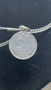 Sitzende Freiheit Groschen 1875 Liebesmedaille Anhänger und 24" Kette Silber graviert - Bild 1 von 10