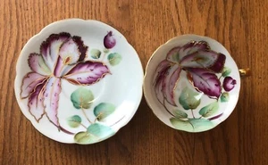 VINTAGE ROYAL SEALY PORZELLAN TASSE & UNTERTASSE SET LILA ROSA BLUMEN SCHWER GOLD VERGOLDET - Bild 1 von 9
