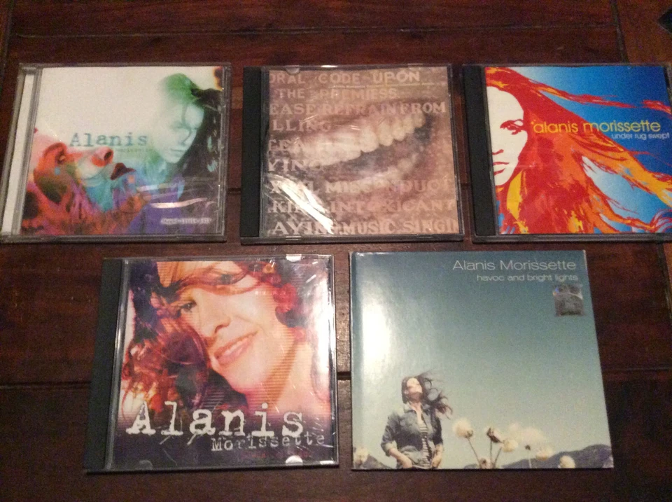 Alanis Morissette [5 CD Alben] Havoc And Bright Lights Jagged Supposed Former - Bild 1 von 1