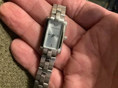 Emporio Armani womens bracelet watch new batt fit to 6 inches authentic! - Image 1 of 4