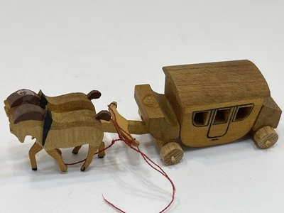 Figurine en bois Erzgebirge calèche 10 cm. État voir photos - Photo 1/3