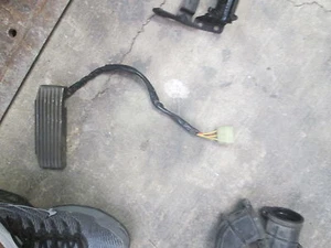 2002 Suzuki VS 800 VS800 Intruder Regulator Rectifier - Picture 1 of 1