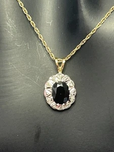 Colgante de oro con zafiro y diamantes con cadena - Imagen 1 de 8