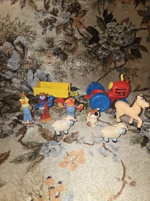 Sesame Street Farm Playset Figures Bert Ernie Grover  with Horse Sheep Dog  - Image 1 of 4