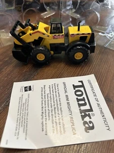 1998 Tonka Mini Mighty 728 Bulldozer Replica Maisto Hasbro SIZE 5" New - Bild 1 von 6