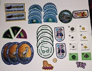 Mixed Lot 28 Girl Scout Badges Patches & 9 Pins - Picture 1 of 14