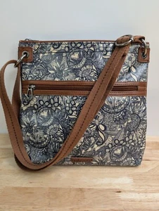 Sakroots Artist Circle Crossbody Purse / Bag - Tan, Navy Blue & White  - Picture 1 of 12