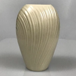 Lenox Mirage Collection Bud Vase Bisque Fine Bone China Porcelain Ivory Home - Picture 1 of 5