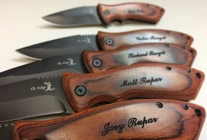 2 Groomsmen Gifts Personaliz​ed Pocket Knife Engraved Wooden Groomsman Set Gift - Bild 1 von 1