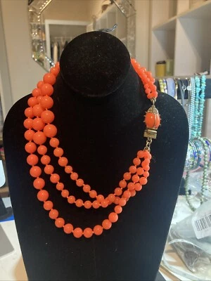 J Crew Orange Lady Bug Clasp Beaded Chunky Necklace B146 - Image 1 of 4