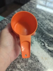 Vintage Tupperware 2/3  Cup Measuring Cup Bright Orange  Replacement  - Picture 1 of 4