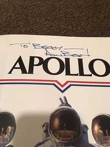 APOLLO BOOK SIGNED AND PERSONALIZED ALAN BEAN APOLLO 12 MOONWALKER NASA RARE - Imagen 1 de 8
