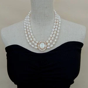 Cameo Shell Connector Women Jewelry 3 Strands Pearl Necklace Choker Necklace - Picture 1 of 6